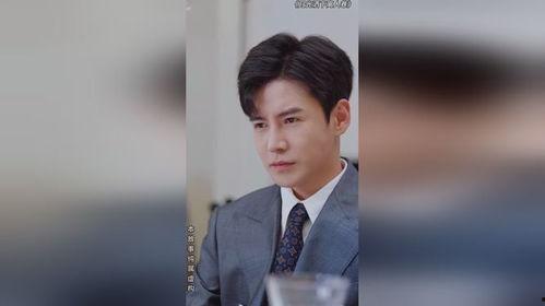 月光洒下离人巷,离人巷的静谧时光